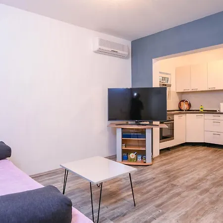 Robinson Dingac بيت للعطل Gornji Dingač